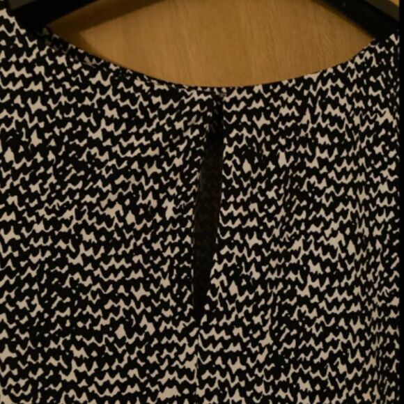 Julian Taylor Women's Black and white shift dress Size 18W - Picture 4 of 4
